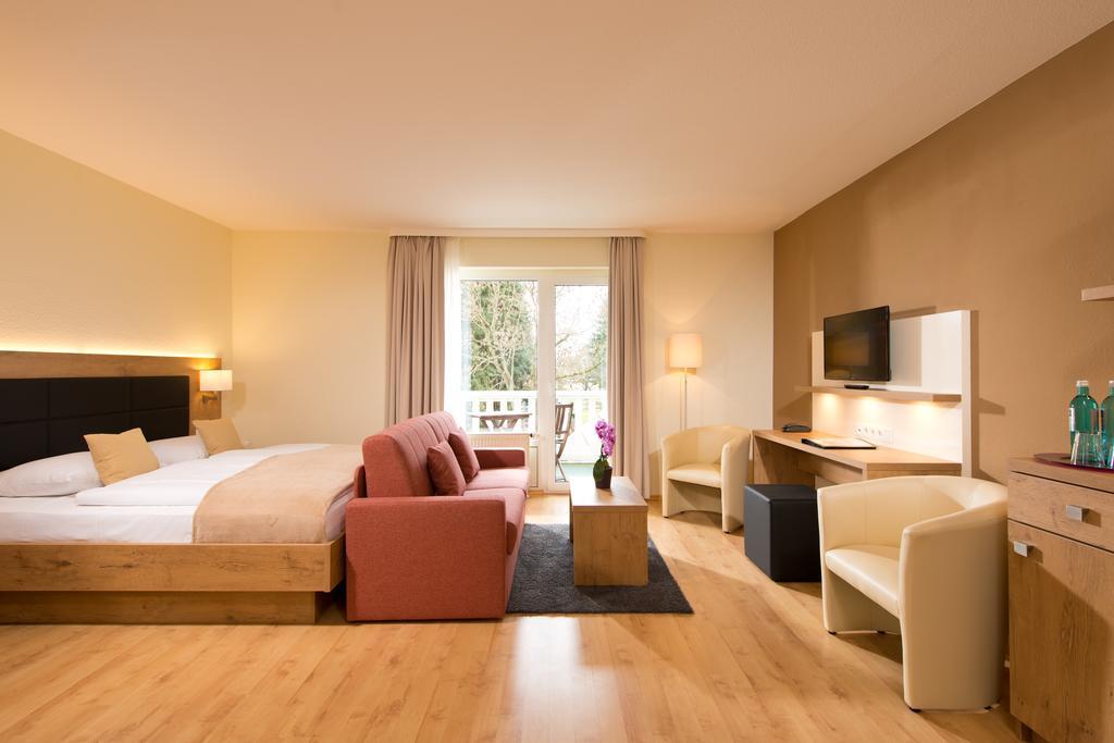 Spreewaldhotel Stephanshof Люббен Экстерьер фото