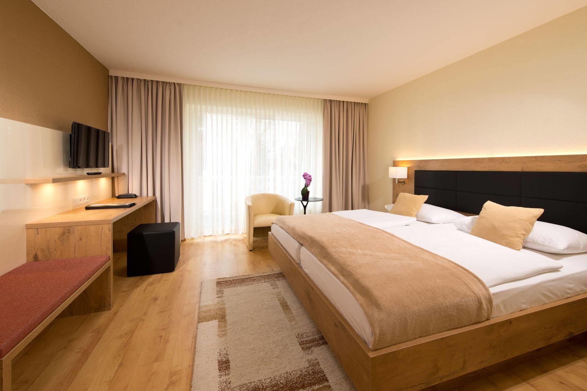 Spreewaldhotel Stephanshof Люббен Экстерьер фото