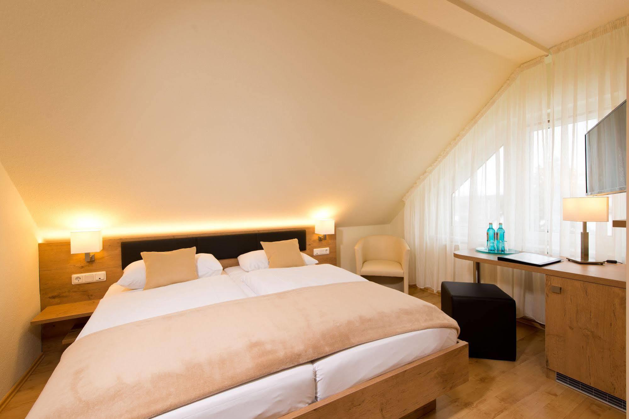 Spreewaldhotel Stephanshof Люббен Экстерьер фото